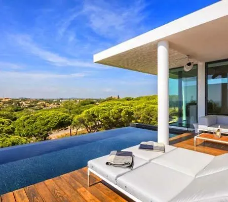 Sleeps 10 Pool Air Con T607982