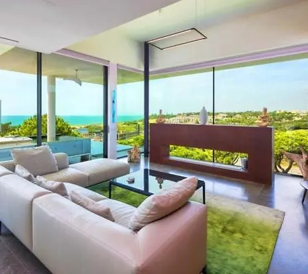 Sleeps 10 Pool Air Con T607982