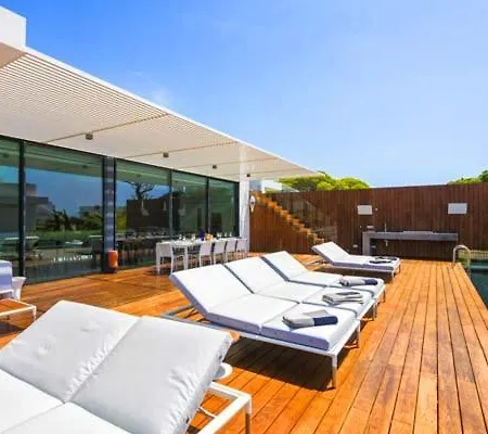Sleeps 10 Pool Air Con T607982 Villa